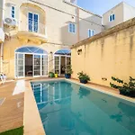 4 Bedroom With Private Pool Zebbug (Gozo)