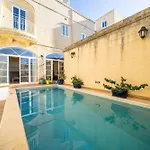 Feriehus 4 Bedroom With Private Pool *