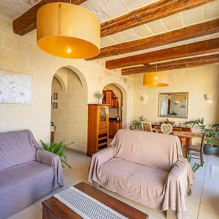 4 Bedroom With Private Pool * Zebbug (Gozo)