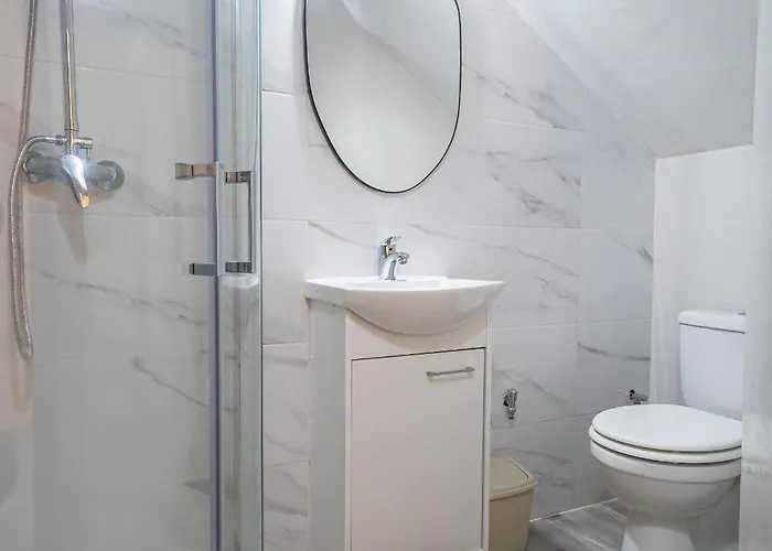 Holiday home 4 Bedroom With Private Pool