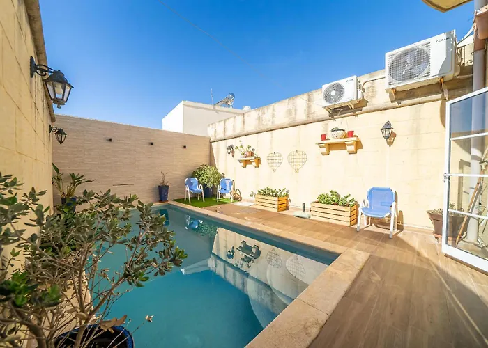 Holiday home 4 Bedroom With Private Pool